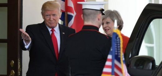 İngiltere Başbakanı Theresa May, ABD Başkanı Donald Trump ile Beyaz Saray'da (Photo by Getty Images)