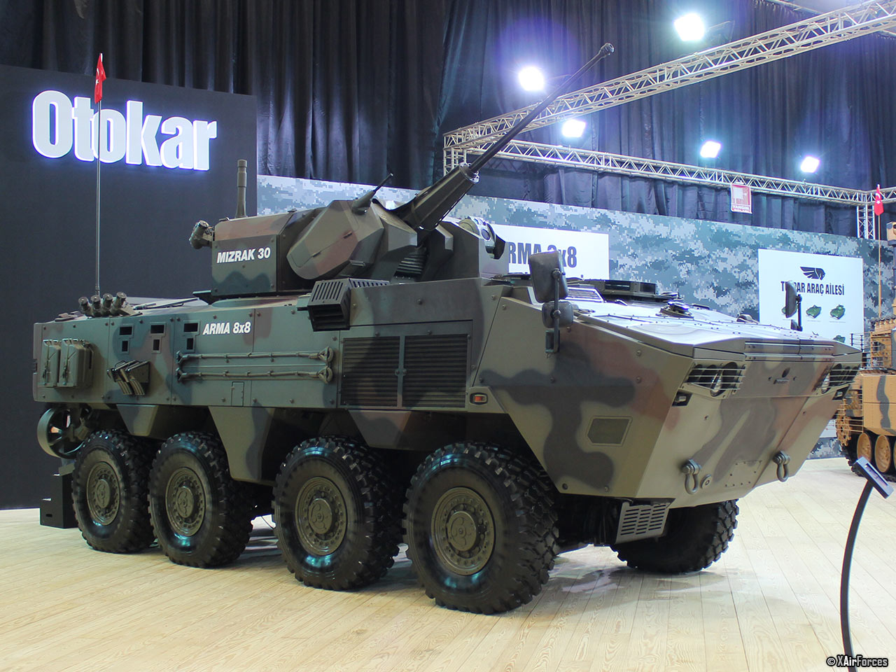 Otokar Arma 8X8 (Mızrak-30)