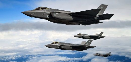 ABD Hava Kuvvetleri F-35'leri Avrupa Semalarında