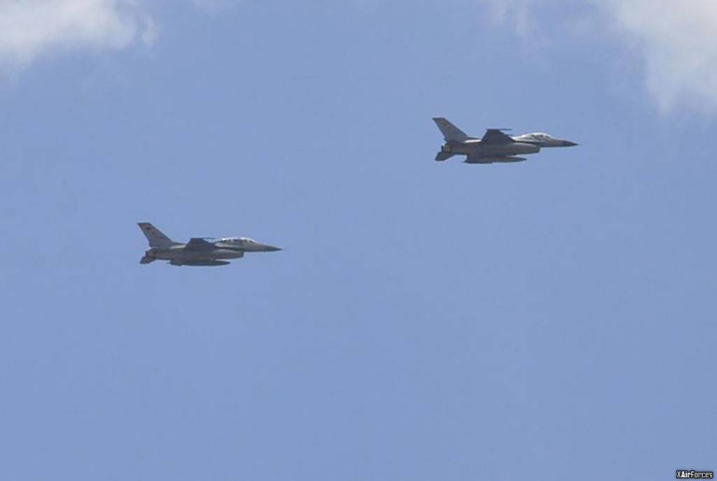 THK F-16'ları Amasyada prova uçuşunda