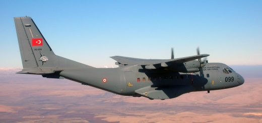 THK CASA CN-235 Nakliye Uçağı