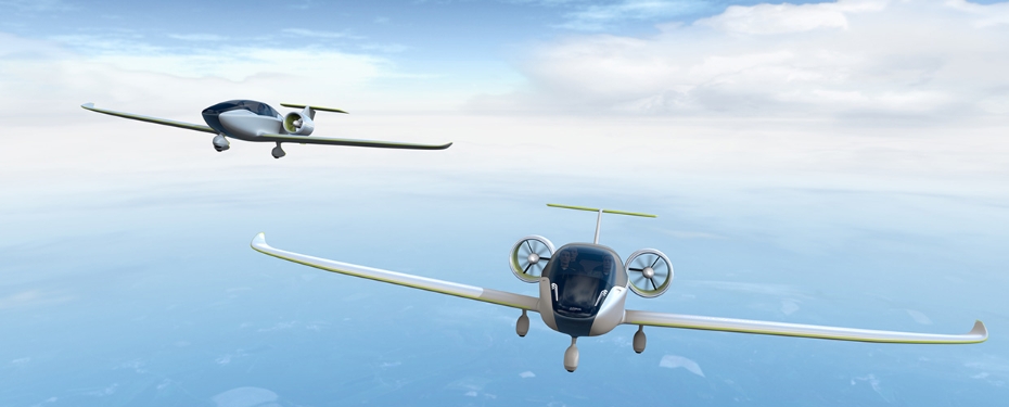 Airbus Group sees the E-Fan programme as a family of aircraft. Planned for service entry in 2018, the E-Fan 2.0 (left) will be configured with side-by-side seating for the instructor and student, while the larger E-Fan 4.0 variant (right) is scheduled to arrive in 2019.