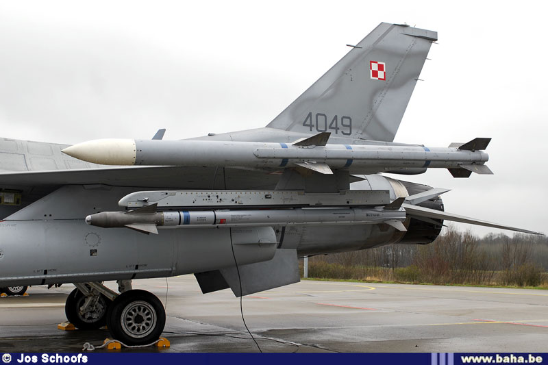 Polish F-16C Block 52 with AIM-9X-and- CTAM-120C AMRAAM missile
