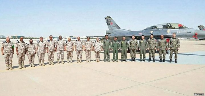 Turkish Air Force F-16D with personnel